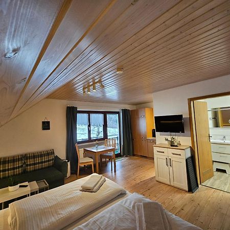שלוכזי Gaestehaus Bartlehof מראה חיצוני תמונה