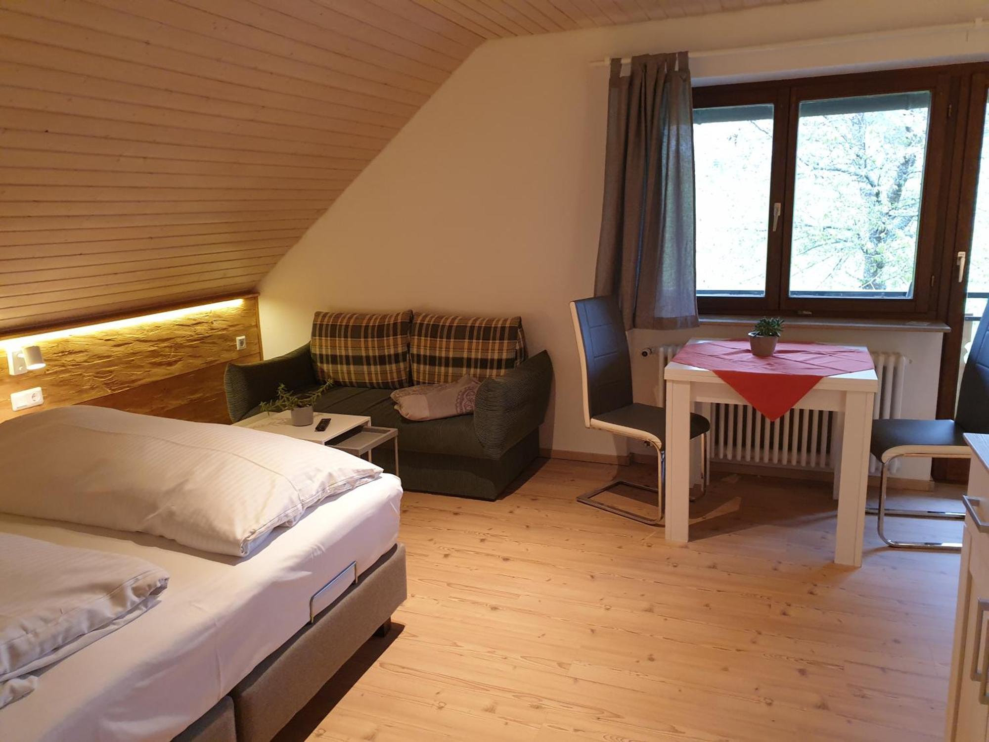 שלוכזי Gaestehaus Bartlehof חדר תמונה